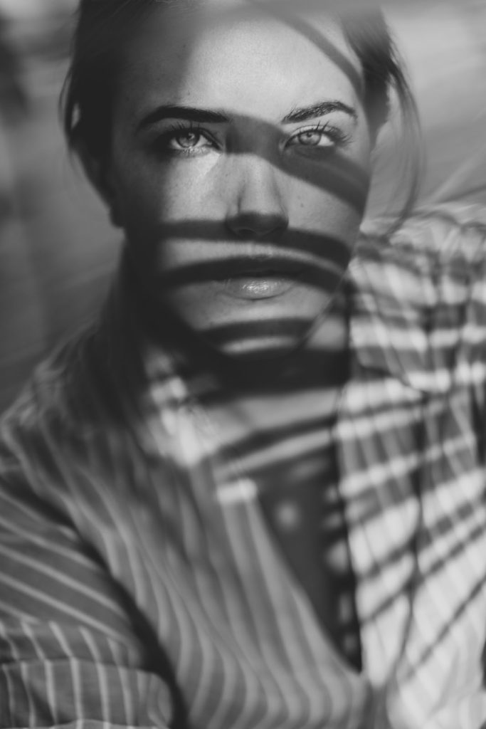 Peter Steinheisser fotografiert für die Ausstellung ‘Noir’